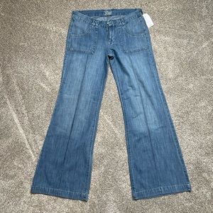 Old navy- women's jeans, The Diva, Size 8 (circa 2011)